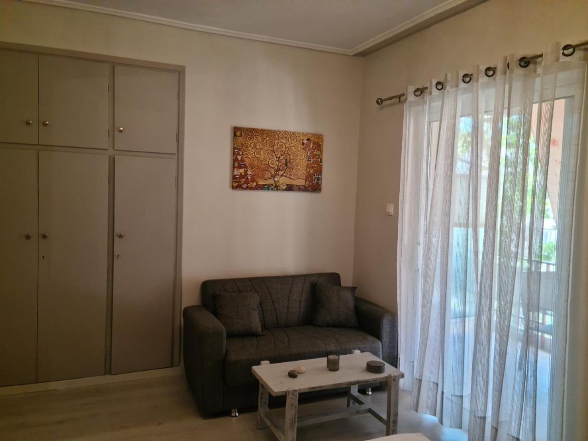 The Grey Apartment Porto Rafti Exterior photo